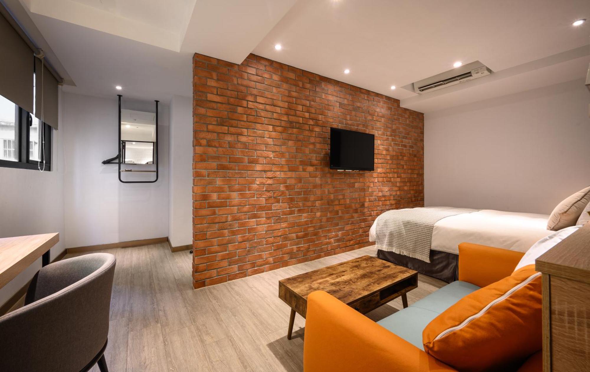 Da Dun Street Hotel Taichung Buitenkant foto
