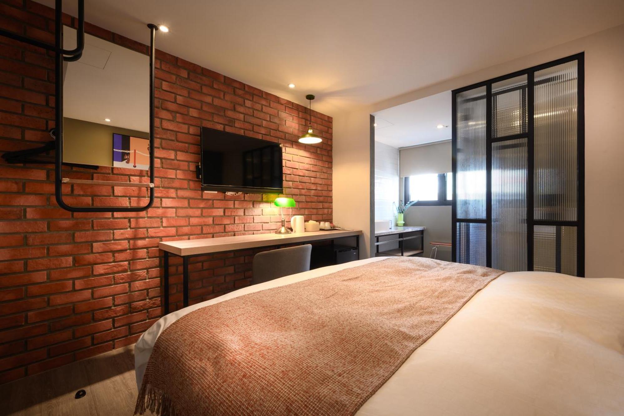 Da Dun Street Hotel Taichung Buitenkant foto