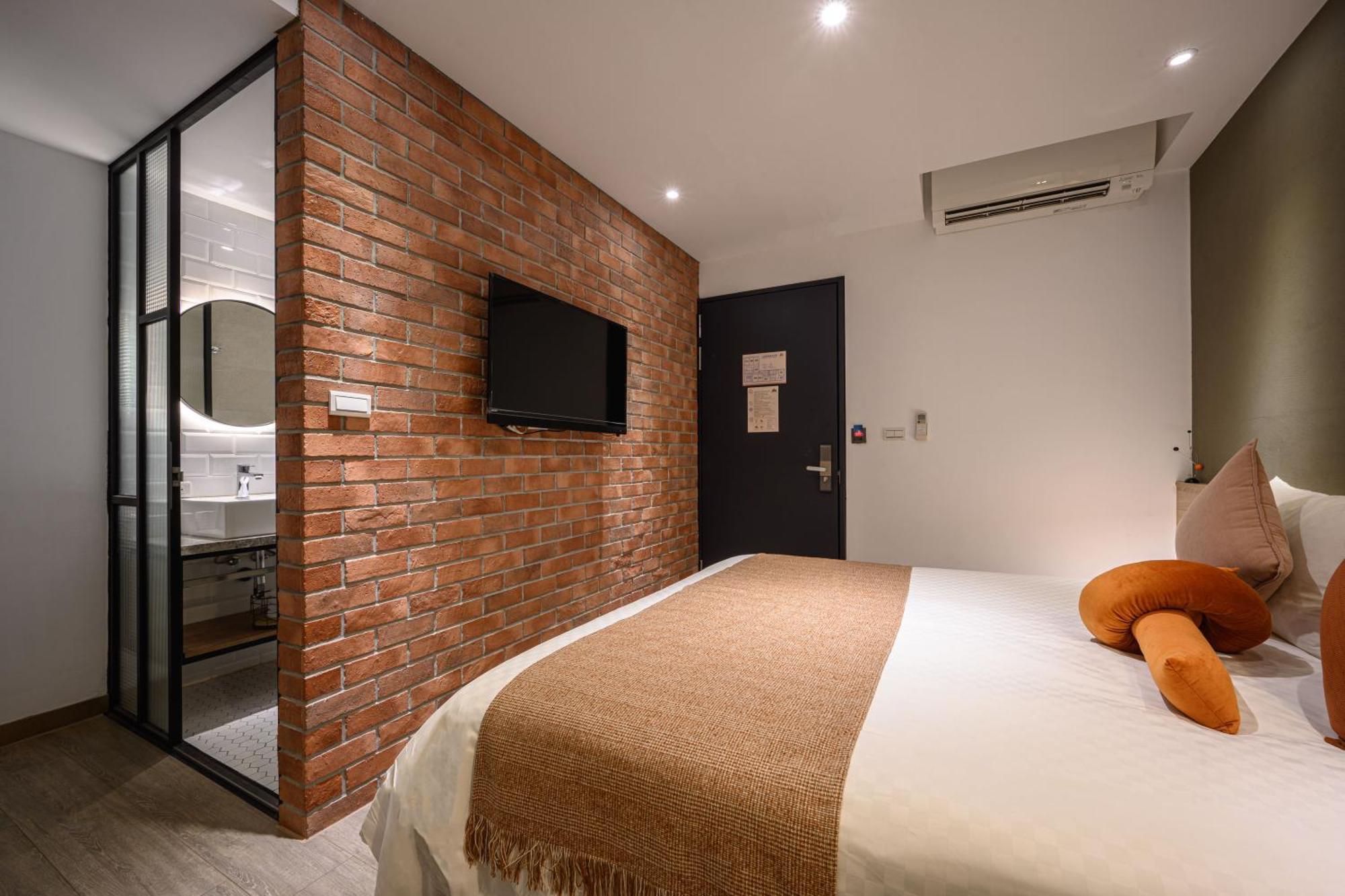 Da Dun Street Hotel Taichung Buitenkant foto
